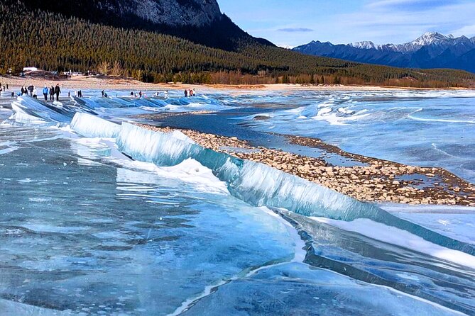 Abraham IceBubble, Peyto, Bow Lake with Snowshoeing& Icewalk - The lake-photo trio: Peyto, Bow Lake, and Crowfoot Glacier