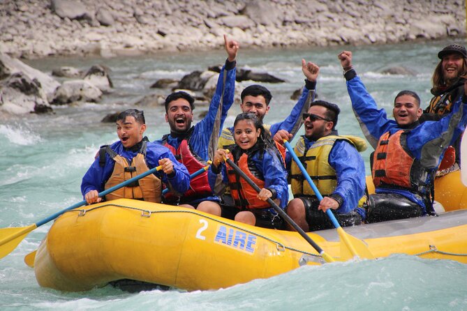 Athabasca River Mile 5 - How the Guide Turns a Raft Into a Story