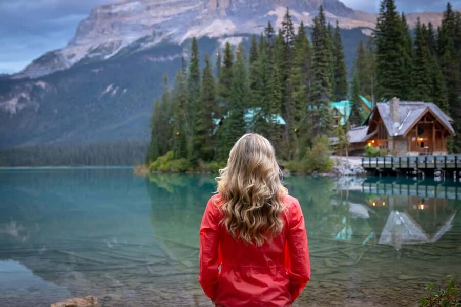 Banff 2-day: Lake Louise, Moraine Lake, Johnston Canyon tour - Two days in Banff National Park: why this itinerary works