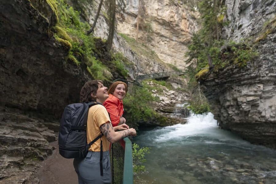 Banff 2-day: Lake Louise, Moraine Lake, Johnston Canyon tour - What you’ll actually do: a realistic feel for the pacing