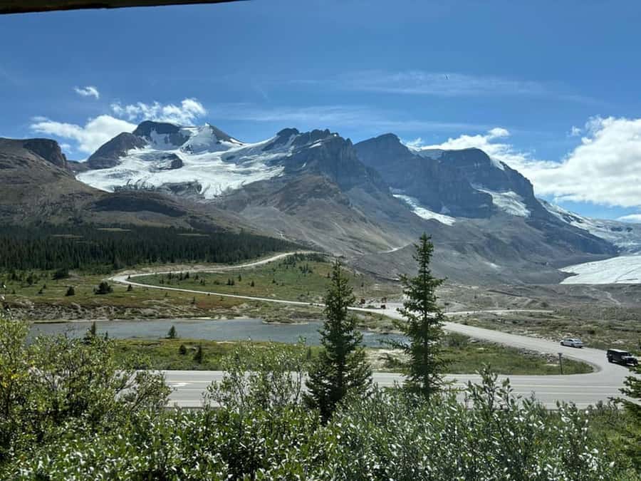 Banff and Jasper National Parks: Tour with Transport - A 12-hour Banff and Jasper day that feels like a greatest-hits mix