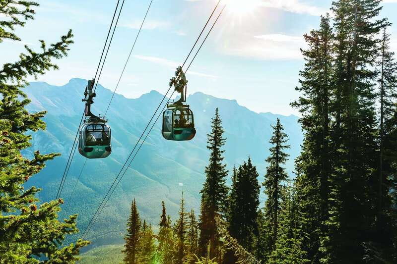 Banff: Banff Gondola Admission Ticket - Seasonal experiences on Sulphur Mountain
