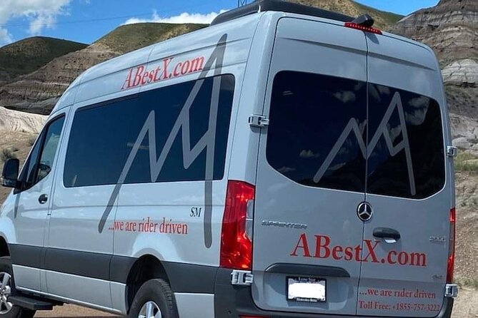 Banff |Canmore| Kananaskis to Calgary YYC Airport–Private Shuttle - Vehicle Comfort and Cleanliness: What You’ll Notice First