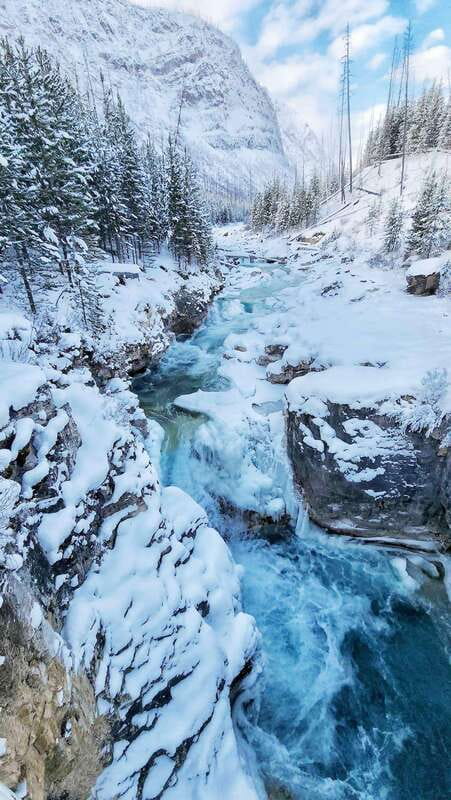 Banff & Canmore: Lake Louise & Marble Canyon - Why Lake Louise and Marble Canyon in winter works