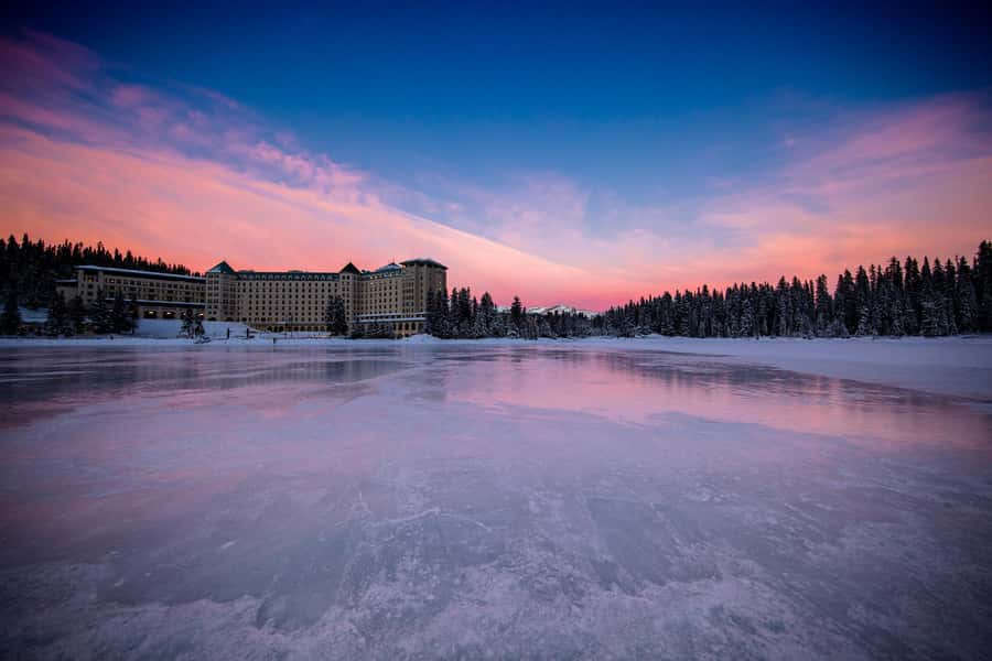 Banff/Canmore: Moraine Lake 1.5h & Lake Louise Half-Day Tour - Should you book this half-day Banff/Canmore tour?