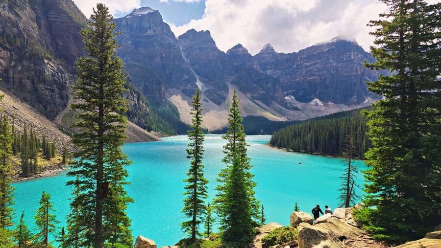 Banff/Canmore Moraine Lake & Lake Louise-Hike/Canoe/Sightsee - Lake Louise: shoreline time with room to explore your way