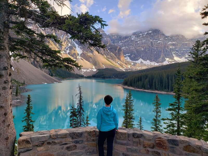 Banff/Canmore- Moraine Lake & Louise-Morning or Sunset Tour - Key Takeaways