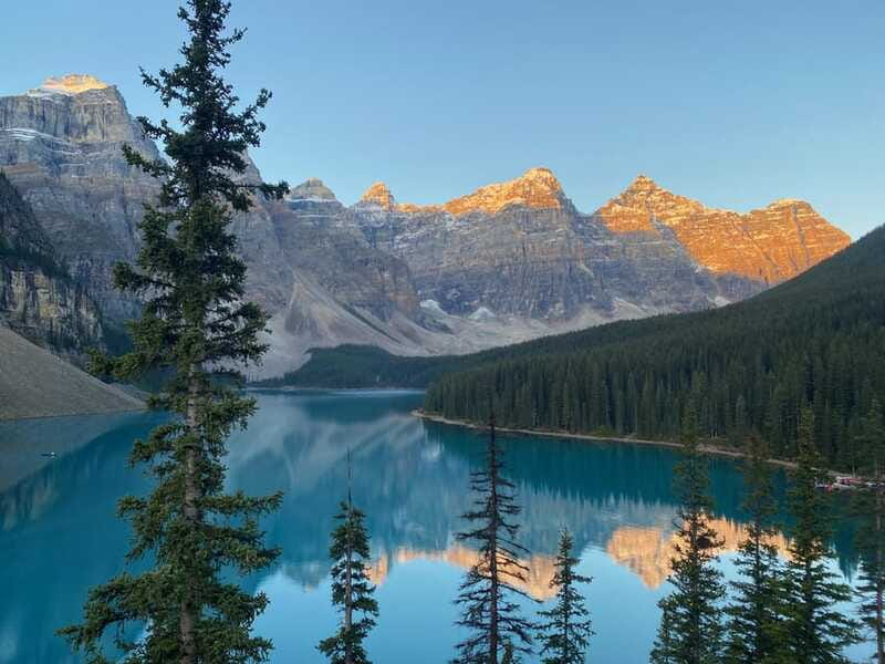 Banff/Canmore: Sunrise at Moraine Lake w/ Lake Louise Option - Who should book the Moraine + Lake Louise sunrise option