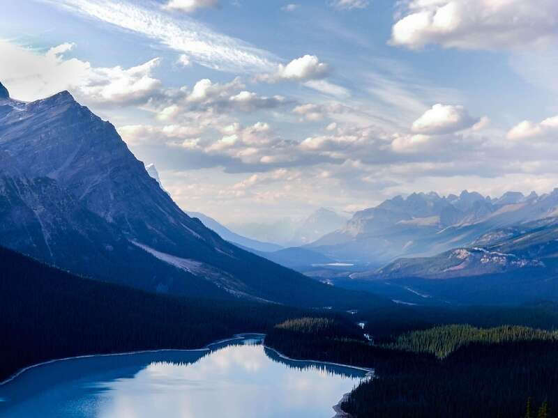 Banff : Day Tour : Lake Louise, Moraine Lake and Peyto Lake - Why This Banff Lakes Day Tour Works When Time Is Short