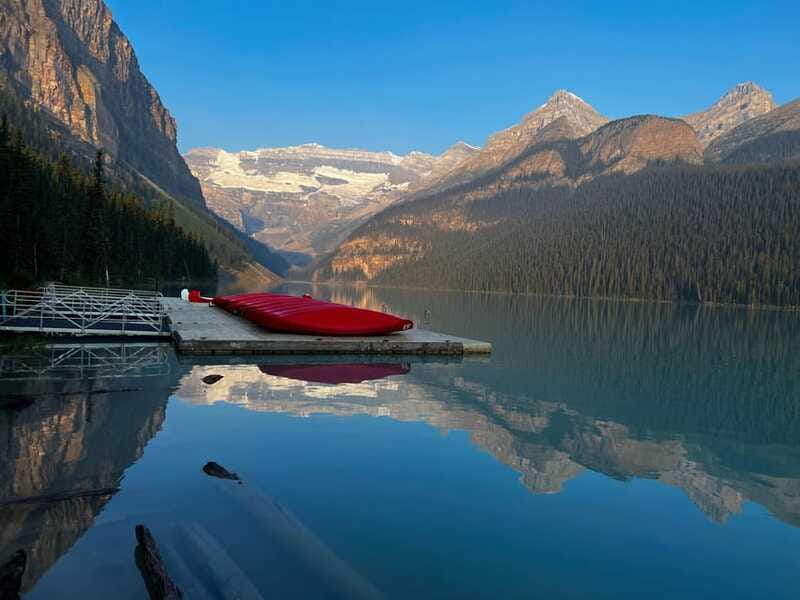 Banff - Lake Louise Moraine Lake and Icefields Parkway Tour - Lake Louise and Moraine Lake: Iconic Views with a Guide’s Help