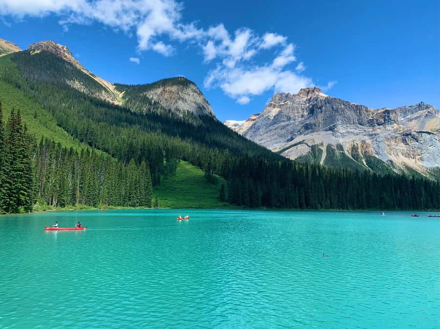 Banff: Moraine Lake, Lake Louise, Emerald Lake and Yoho Trip - Yoho National Park: Emerald Lake’s Turquoise Moment