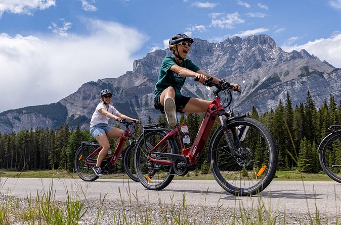 Banff Mountain Lakeside - E-bike Tour - Food and water: a small detail with a big impact