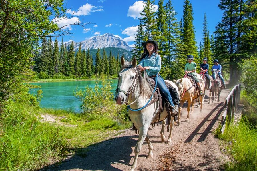 Banff National Park: 1-Hour Bow River Horseback Ride - Following the Bow River: why this trail feels calm and scenic