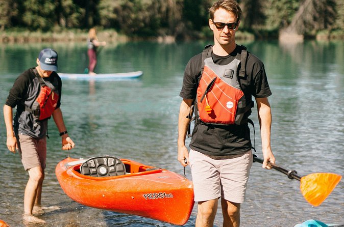 Banff National Park- Double Kayak Experience - Guides and safety: the part that turns an activity into an experience
