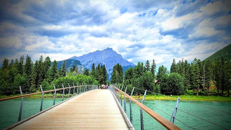 Banff Private Full-Day Tour Lake Louise, Gondola & more - Johnston Canyon trails: waterfalls, rock formations, and smart footwear