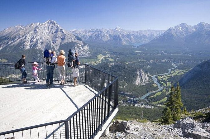Banff Tour with Gondola & Lake Cruise - roundtrip from Canmore - What’s Included vs What You’ll Pay for