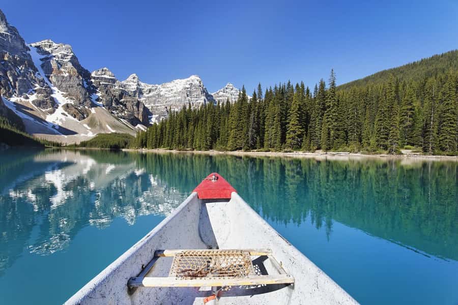 Banff Town: Gondola, Lake Louise, Moraine, Cave and Basin - Bow Falls and Surprise Corner: short stops, big payoff