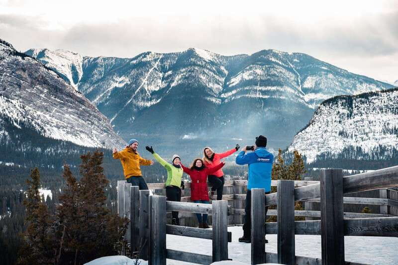 Banff: Wildlife and Sightseeing Minibus Tour - Wildlife-Spotting Reality: Elk, Deer, Bighorn Sheep (and More)