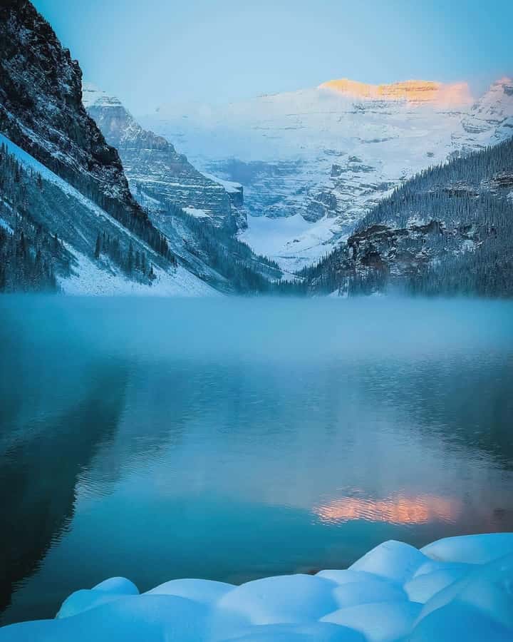 Calgary Banff: Columbia Icefield, Skywalk and Lakes Day Tour - Castle Mountain to Lake Louise: the early scenic warm-up