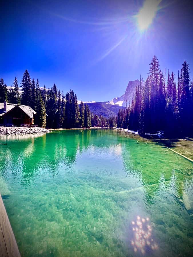 Calgary, Banff: Lake louise , Moraine ,Emerald Lake day Tour - Emerald Lake and Natural Bridge: Quick Stops That Change the Mood