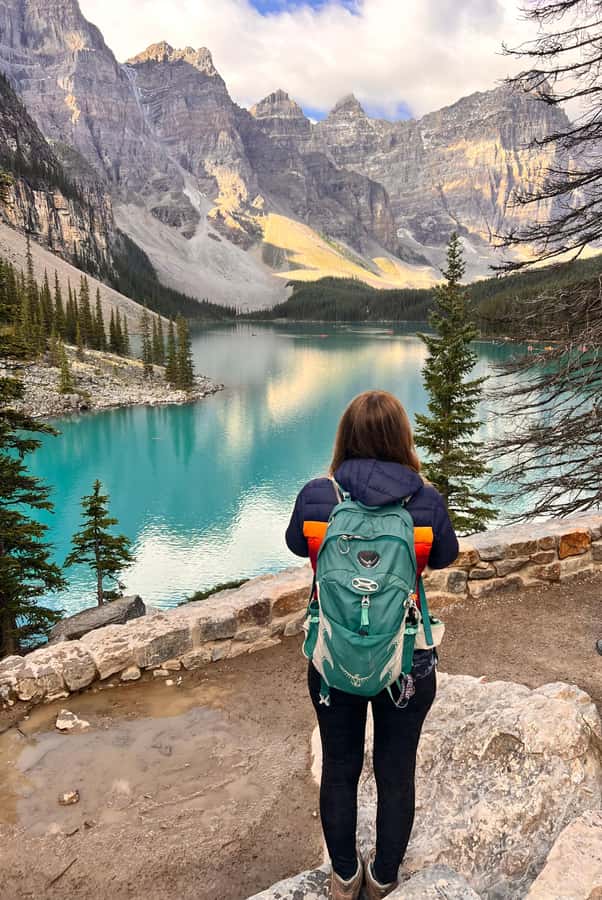 Calgary, Banff: Lake louise , Moraine ,Emerald Lake day Tour - Price and Logistics: Is $40 a Good Deal?