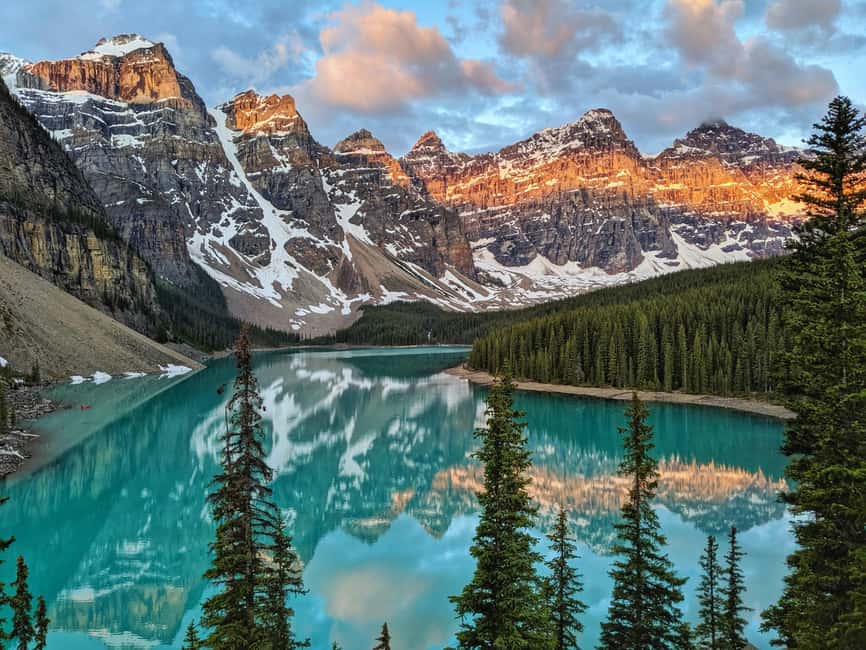 Calgary: Banff Top Lakes Tour with Banff Town Visit - Lake Louise: The Turquoise Start That Sets the Tone