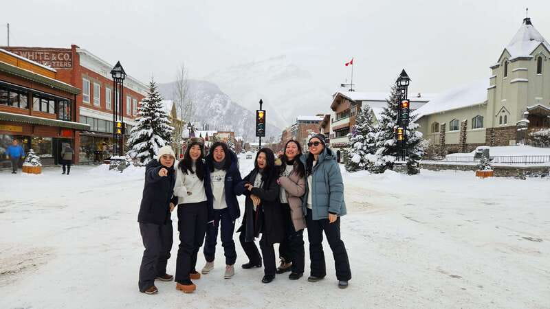 Calgary: Canmore, Banff, Lake Louise - Gondola Included - Canmore break: a calmer stop before the return