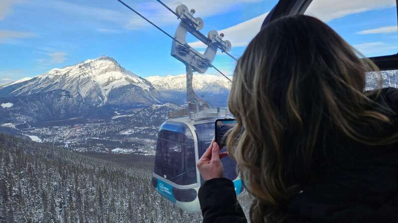 Calgary: Canmore, Banff, Lake Louise - Gondola Included - Getting in and out: Calgary pickup and drop-off made practical