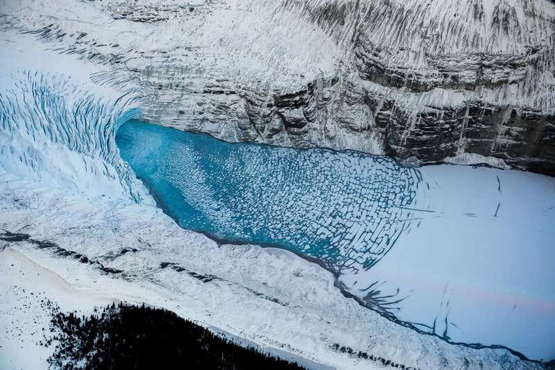 Canadian Rockies: Abraham Lake Ice Bubbles Helicopter Tour - Ice Bubbles and Glacier Views by Helicopter: the whole point