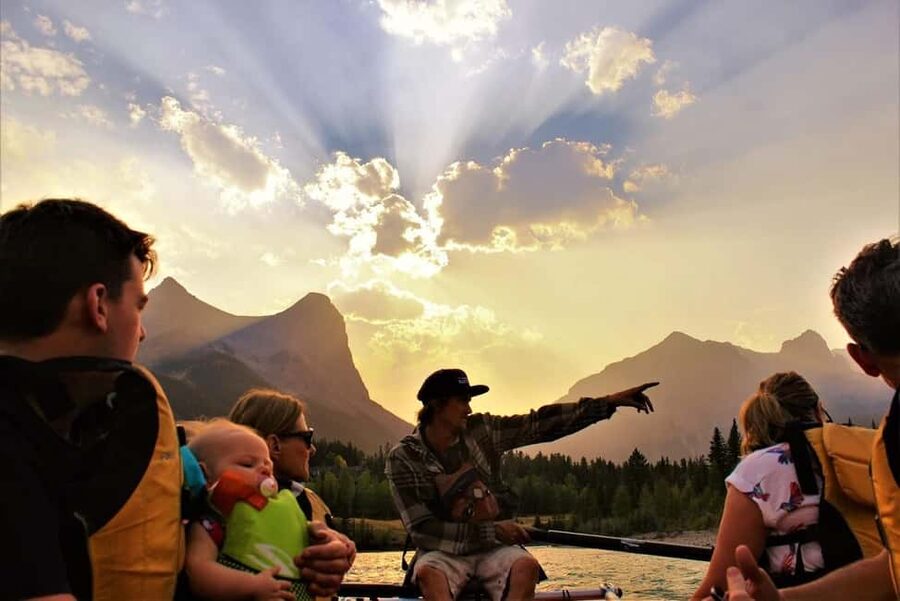 Canmore: 1.5 Hour Scenic Raft Tours in the Rockies - Wildlife Viewing: When to Look and How to Get It Right