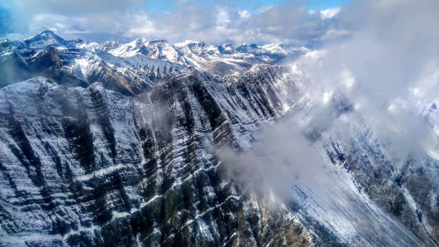 Canmore: 25-Minute Three Sisters Helicopter Tour - Price and value: is $260 for 25 minutes worth it?