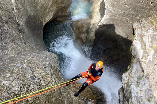 Canyoning half day - Heart Creek Canyon (beginner level) - The five rappels and slides: what you’re actually doing step by step