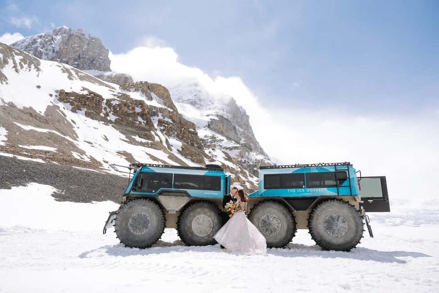 Columbia Icefield: Ice Odyssey Glacier Experience - Why Ice Odyssey feels different from a standard glacier tour