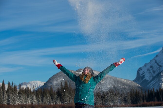 Discover Lake Louise and Yoho In Winter - Winter packing tips that make the walk actually enjoyable