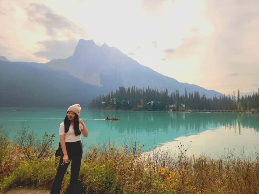 Discover the Best of Banff: Lakes, Mountains, Gondola Ride - Hoodoos Viewpoint: when erosion is the star attraction