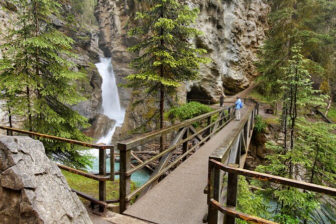 eBike and Hike Banff to Johnston Canyon small group guided program - Distance, Time, and Energy: Is It Really Moderate?