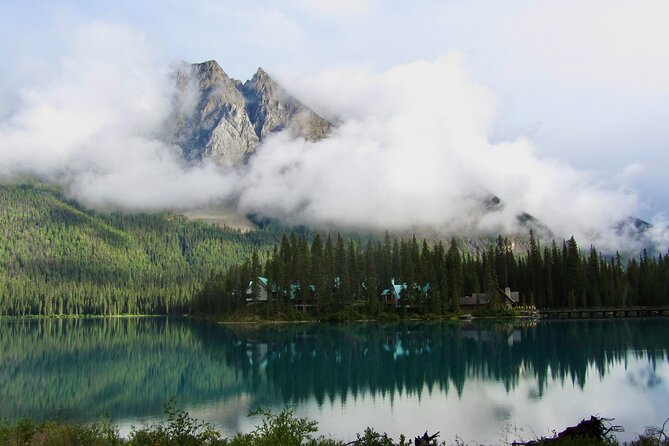 Emerald Lake, Takakkaw Falls & Canadian Rockies Hidden Gems - Natural Bridge: short stop, strong water-shaped clues