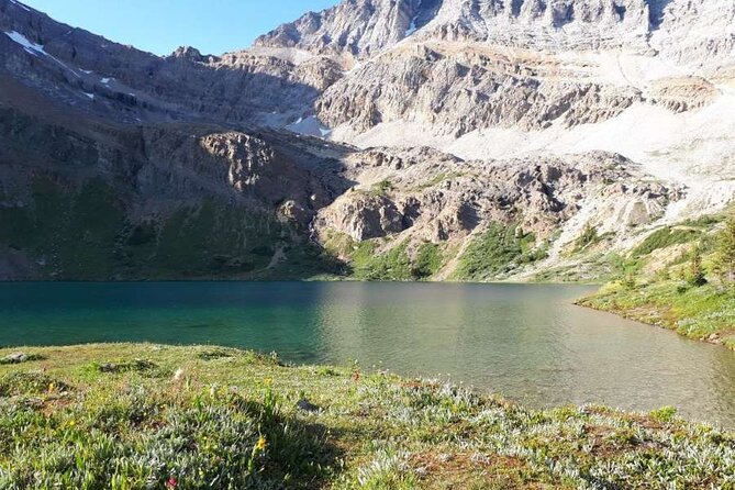 Exclusive Skoki Backcountry Guided Hiking in Lake Louise with Van Shuttle - Your Guided Skoki Hike: Views, Wildlife, and a Real Small-Group Pace