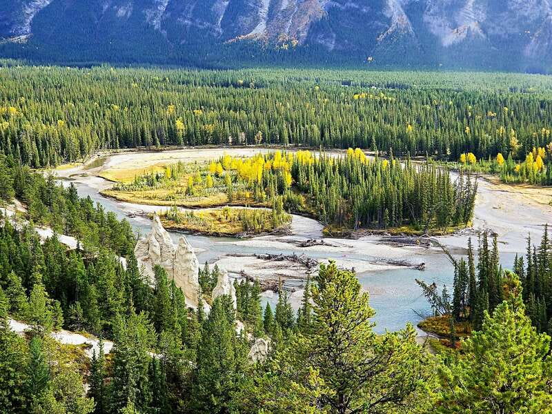 From Banff/Canmore: Deep 1 Day Tour in Banff National Park - Vermilion Lakes: quick breaks for still-water views and possible wildlife