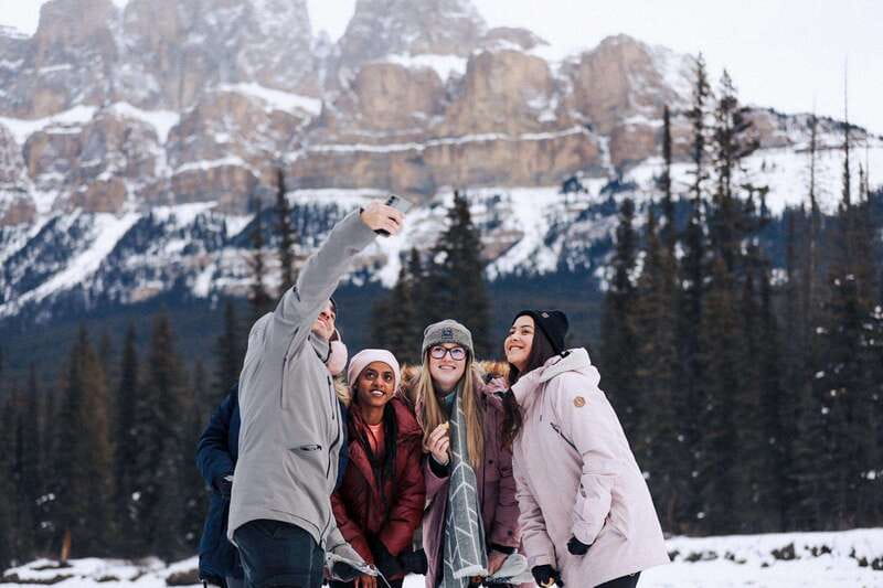 From Banff: Lake Louise & Yoho Full Day Tour - Pickup timing: be ready before the bus arrives