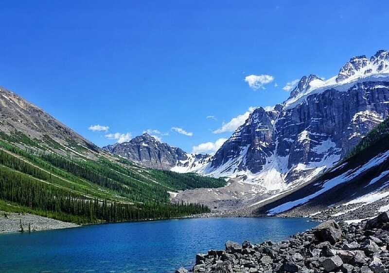 From Banff: Louise & Moraine Lake Guided Hiking Day Trip - Why This Routing Feels Like a Best-of Day (Instead of a Checklist)