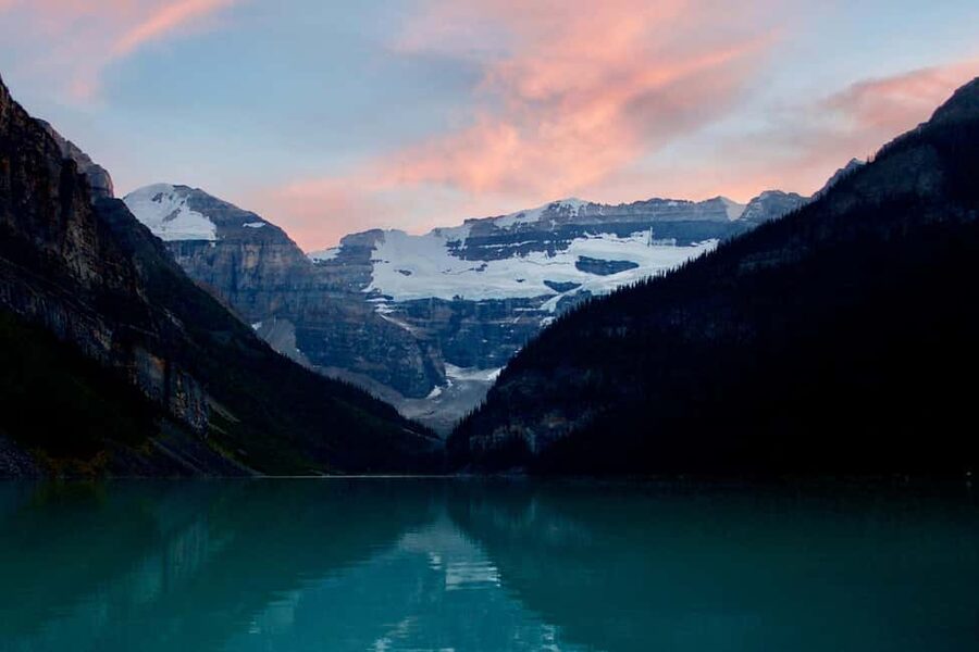 From Banff: Sunset Lake Louise, Moraine Lake & Wildlife Tour - Golden hour at Moraine Lake: Ten Peaks reflections and calm timing