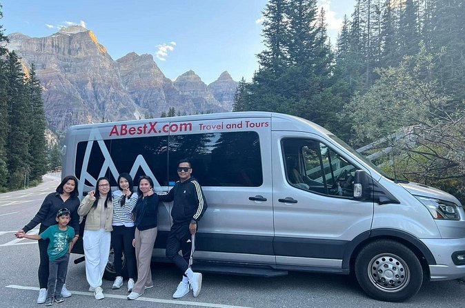 From Calgary: Moraine, Lake Louise & Johnston Canyon- Shared Tour - Tips to Make the Short Stops Feel Longer (Without Stress)