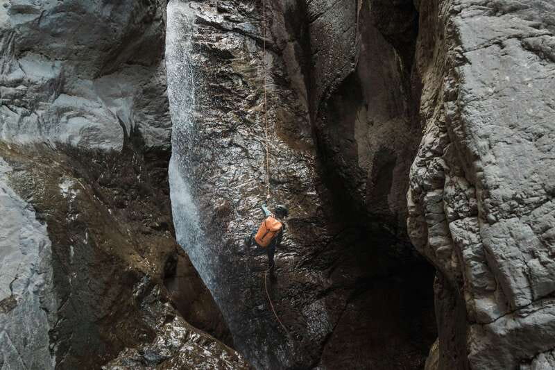 Heart Creek Canyoning tour - Beginner friendly - Near Banff - Fitness and safety restrictions you should read before booking