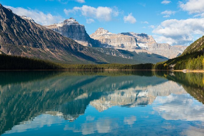 Icefields Parkway Self-Guided Driving Audio Tour - Waterfalls and geology: Athabasca Falls to Endless Chain Ridge