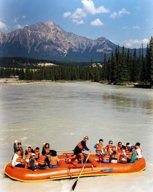 Jasper: Jasper National Park Easy 2-Hour Rafting Trip - Photo reality: what you can buy and what to plan for