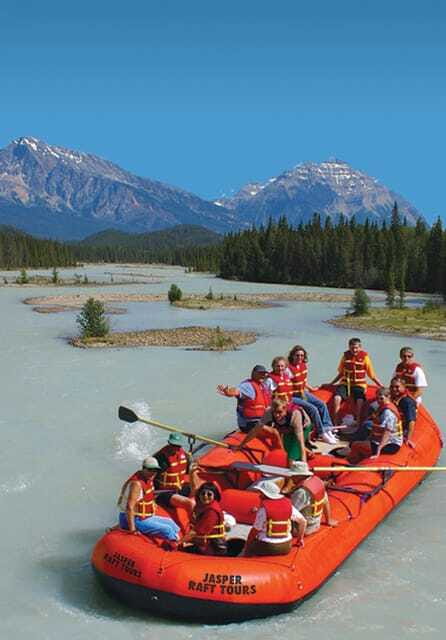 Jasper: Jasper National Park Easy 2-Hour Rafting Trip - Gear checklist: what to bring (and what not to)