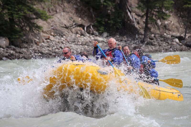 Jasper National Park: 2-Hour Whitewater Rafting - The 360-degree mountain view you’ll actually remember