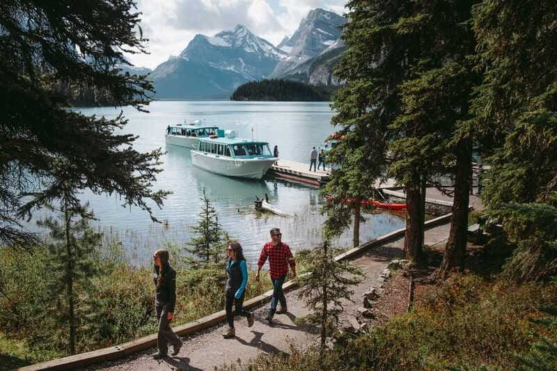 Jasper: Sightseeing Tour with Maligne Lake Cruise - Who This Jasper Tour Suits Best (And Who Should Skip It)