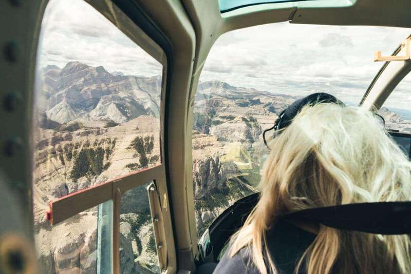 Kananaskis: 30-Minute Heli Tour of Minnewanka Lake and Banff - The short safety briefing and what you should bring